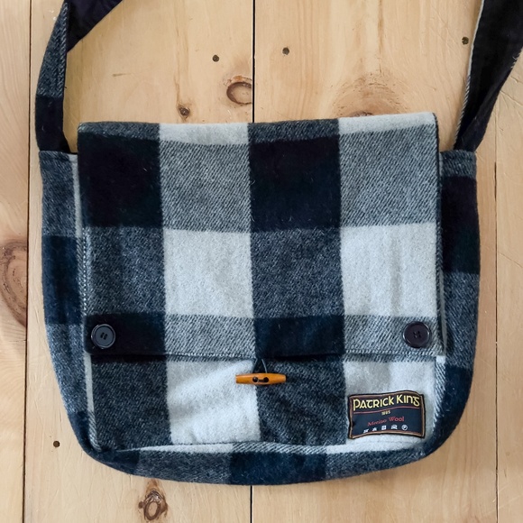 Patrick King Merino Wool Keri Tartan Crossbody Messenger Bag - Black White Plaid - Picture 1 of 9